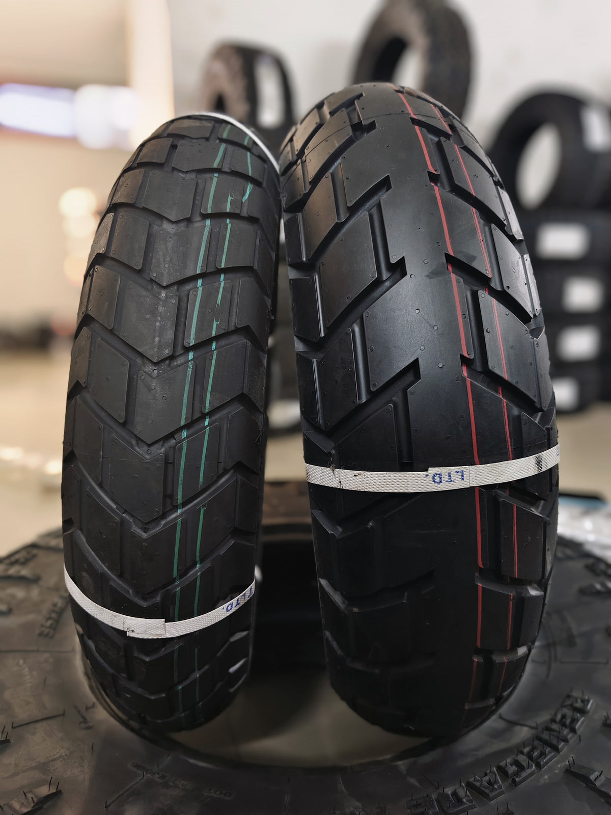Ceat - 160/60-R17 GRIPP XL RAD STEEL Tubeless 69H Tyre | Rear – Tyre Titans